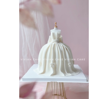 Lớp kem topping tạo hình váy cưới